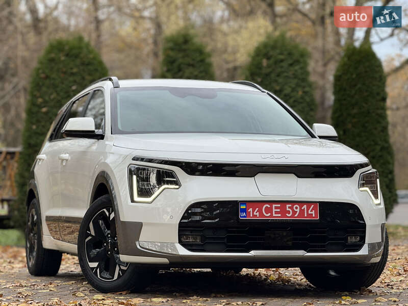 Внедорожник / Кроссовер Kia Niro 2023 в Дрогобыче