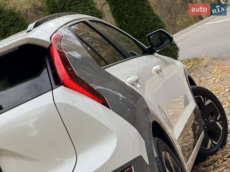 Внедорожник / Кроссовер Kia Niro 2023 в Дрогобыче