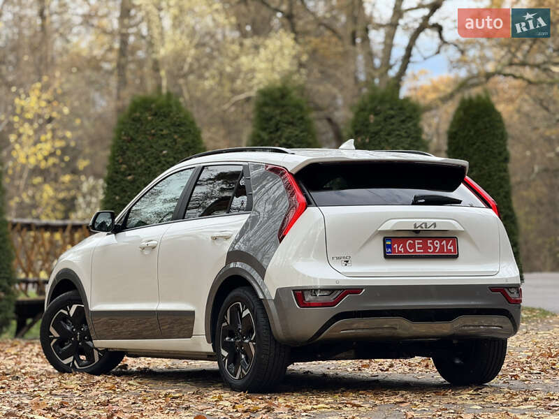 Внедорожник / Кроссовер Kia Niro 2023 в Дрогобыче