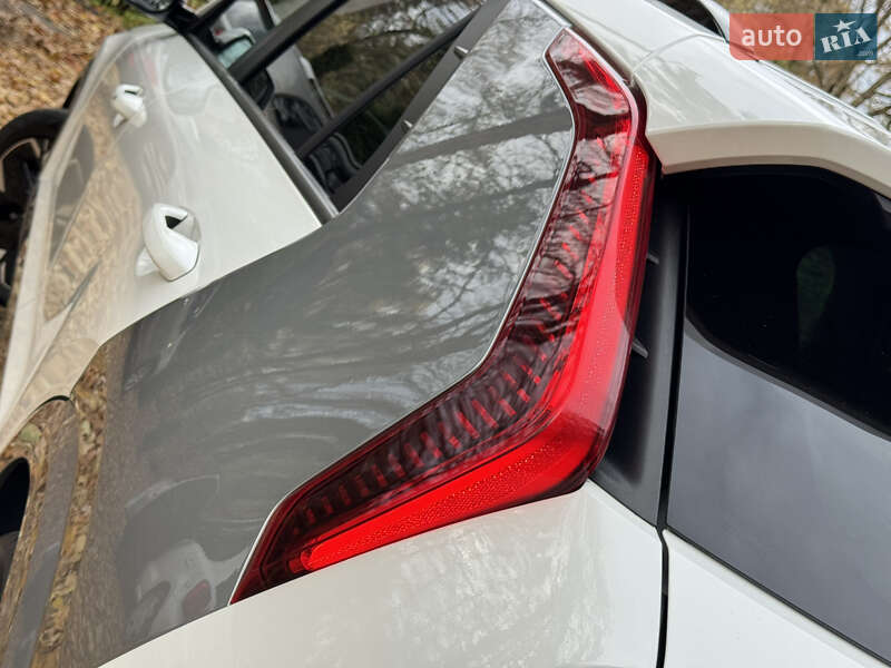 Внедорожник / Кроссовер Kia Niro 2023 в Дрогобыче