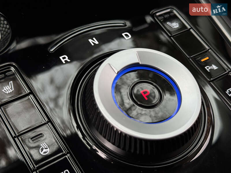 Внедорожник / Кроссовер Kia Niro 2023 в Дрогобыче