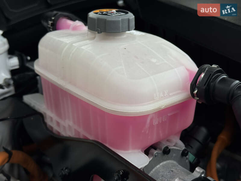 Внедорожник / Кроссовер Kia Niro 2023 в Дрогобыче