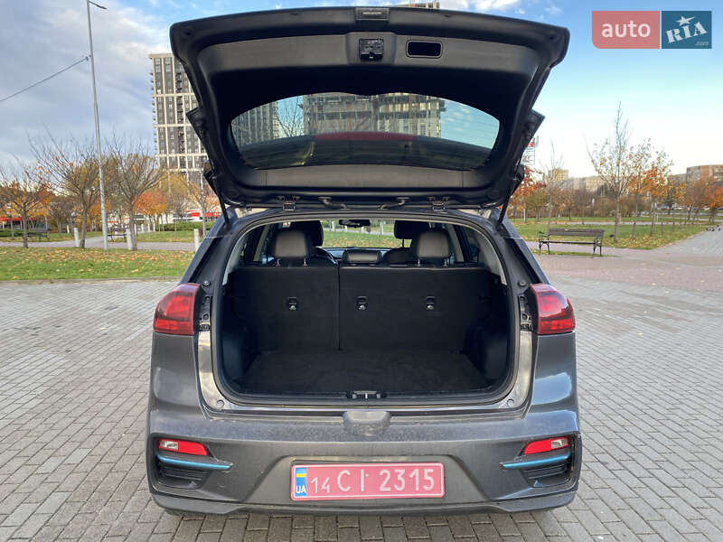 Внедорожник / Кроссовер Kia Niro 2019 в Львове фото 12 Внедорожник / Кроссовер Kia Niro 2019 в Львове
