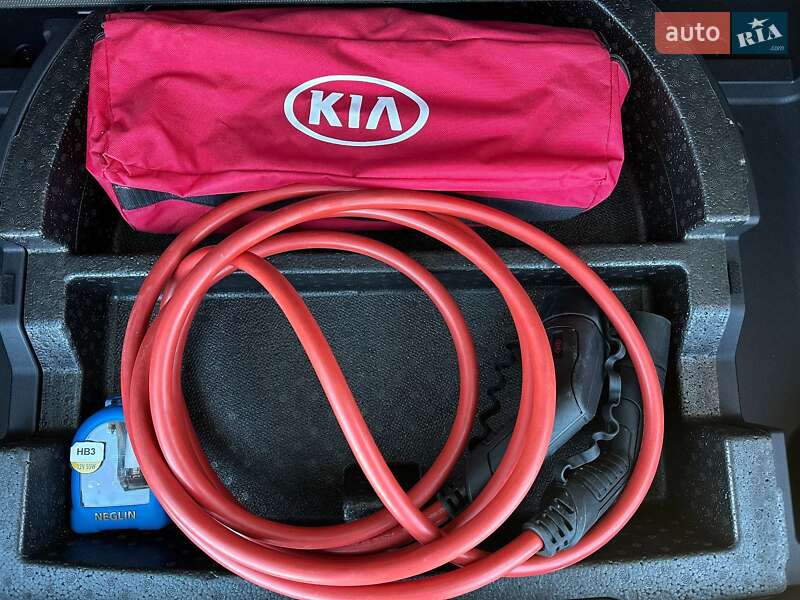 Внедорожник / Кроссовер Kia Niro 2020 в Львове фото 89 Внедорожник / Кроссовер Kia Niro 2020 в Львове