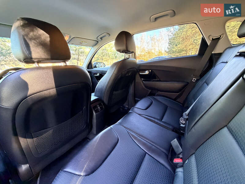 Внедорожник / Кроссовер Kia Niro 2022 в Дрогобыче