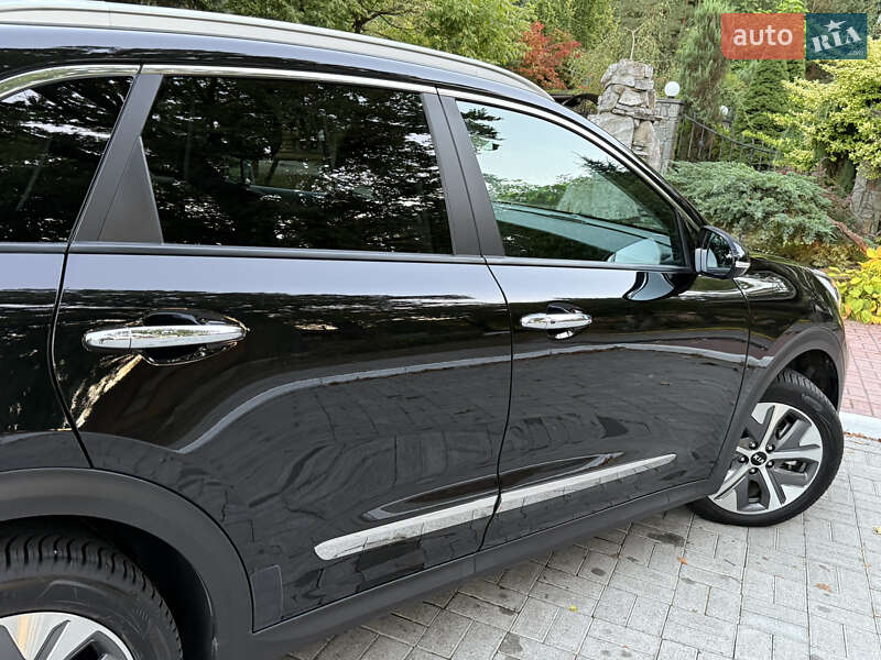 Внедорожник / Кроссовер Kia Niro 2021 в Дрогобыче фото 28 Внедорожник / Кроссовер Kia Niro 2021 в Дрогобыче
