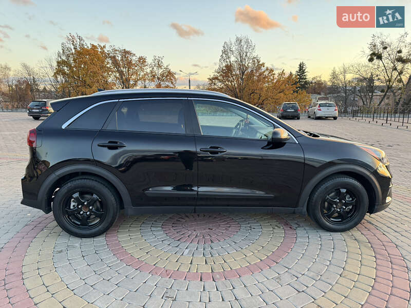 Позашляховик / Кросовер Kia Niro 2021 в Харкові
