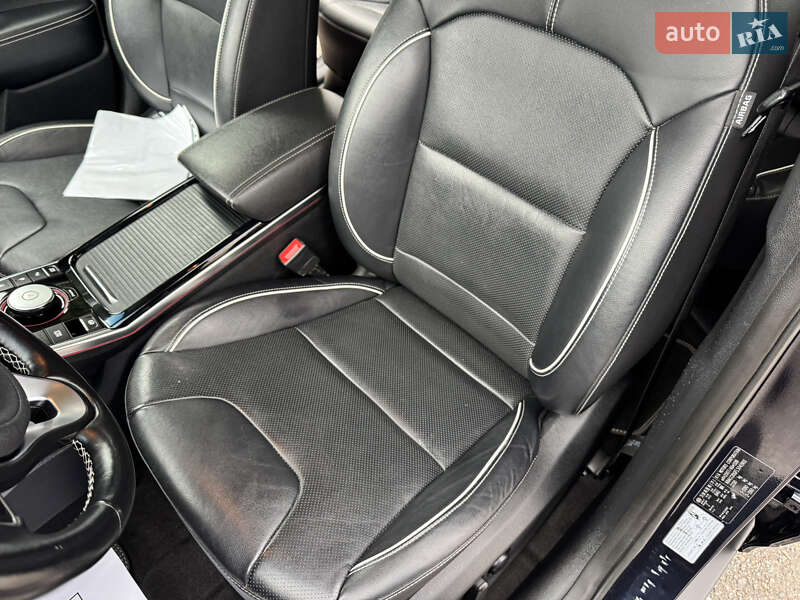 Внедорожник / Кроссовер Kia Niro 2020 в Дубно