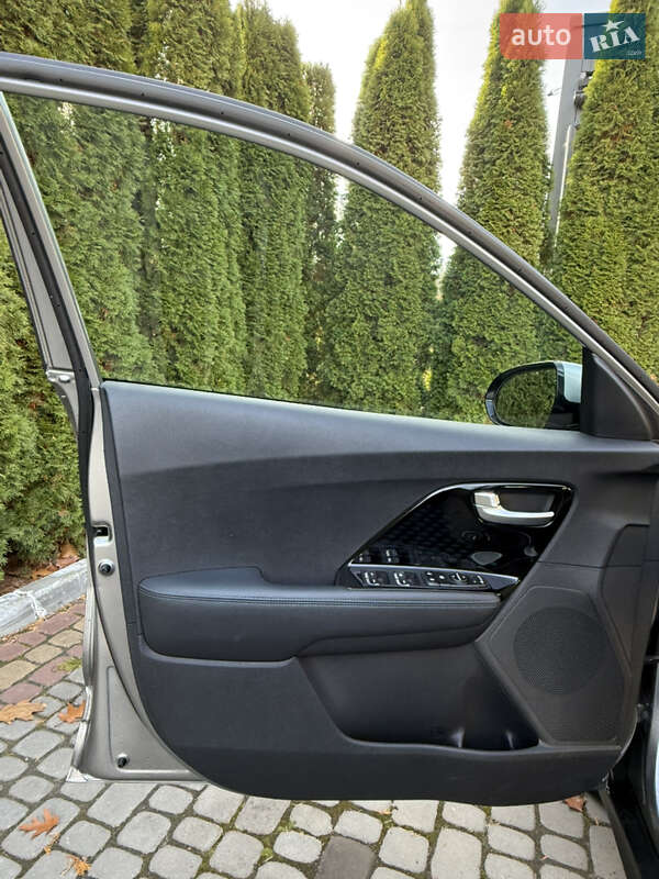 Внедорожник / Кроссовер Kia Niro 2021 в Трускавце