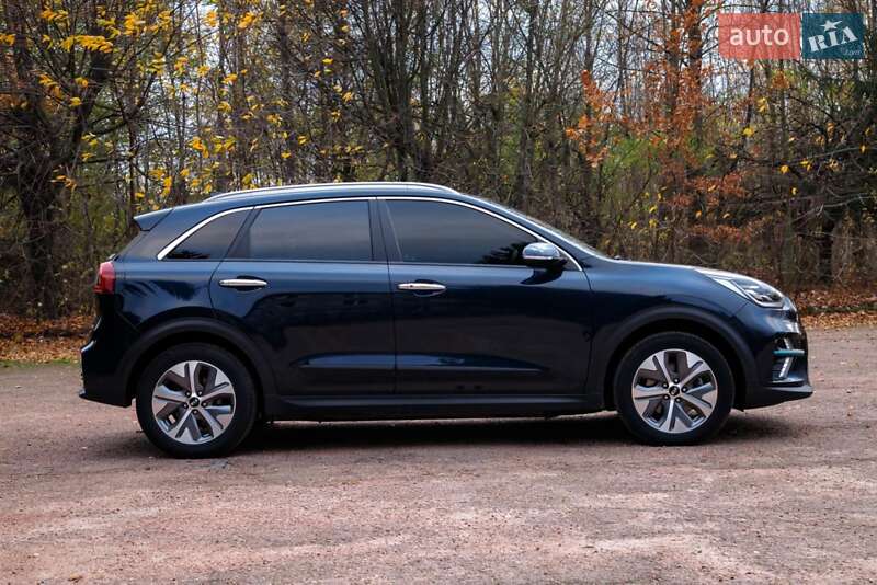 Внедорожник / Кроссовер Kia Niro 2020 в Бердичеве