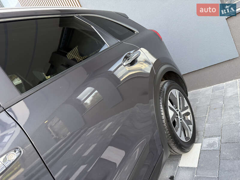 Внедорожник / Кроссовер Kia Niro 2020 в Дрогобыче фото 22 Внедорожник / Кроссовер Kia Niro 2020 в Дрогобыче