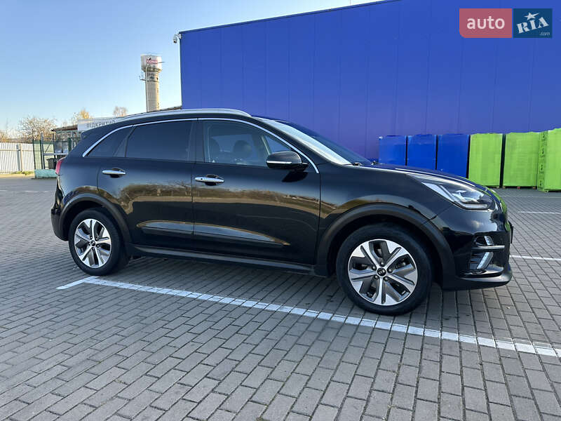 Внедорожник / Кроссовер Kia Niro 2020 в Дубно фото 9 Внедорожник / Кроссовер Kia Niro 2020 в Дубно