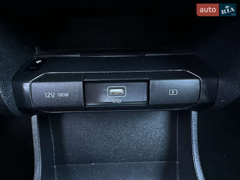 Внедорожник / Кроссовер Kia Niro 2020 в Дубно фото 58 Внедорожник / Кроссовер Kia Niro 2020 в Дубно