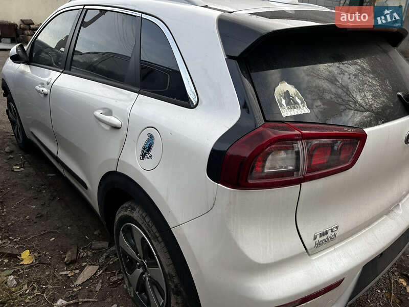 Внедорожник / Кроссовер Kia Niro 2019 в Днепре фото 10 Внедорожник / Кроссовер Kia Niro 2019 в Днепре