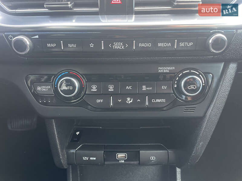 Позашляховик / Кросовер Kia Niro 2021 в Бахмачі