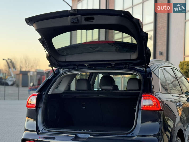 Внедорожник / Кроссовер Kia Niro 2019 в Тернополе фото 39 Внедорожник / Кроссовер Kia Niro 2019 в Тернополе