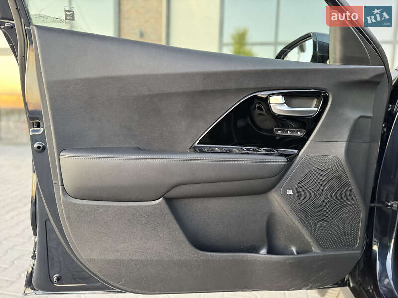 Внедорожник / Кроссовер Kia Niro 2019 в Тернополе фото 47 Внедорожник / Кроссовер Kia Niro 2019 в Тернополе