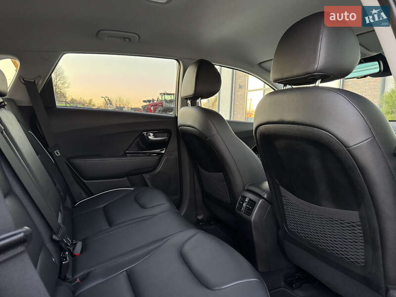 Внедорожник / Кроссовер Kia Niro 2019 в Тернополе фото 57 Внедорожник / Кроссовер Kia Niro 2019 в Тернополе