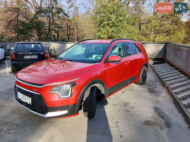 Внедорожник / Кроссовер Kia Niro 2023 в Ирпене