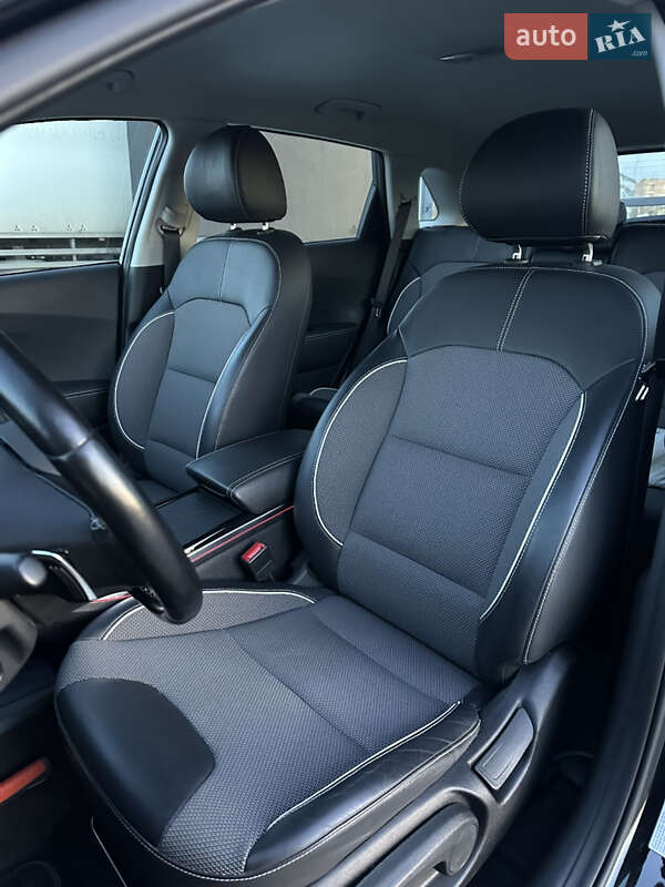 Внедорожник / Кроссовер Kia Niro 2020 в Тернополе фото 23 Внедорожник / Кроссовер Kia Niro 2020 в Тернополе