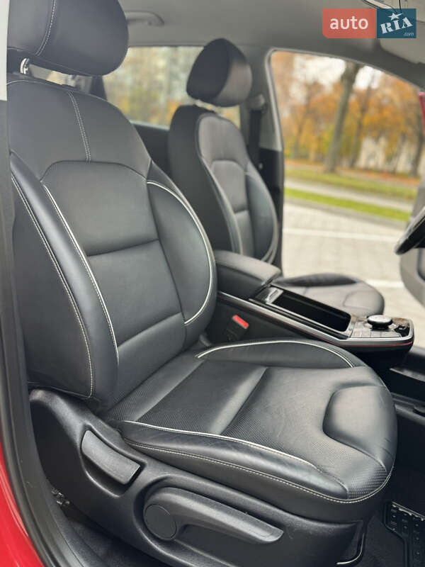 Внедорожник / Кроссовер Kia Niro 2019 в Ровно фото 40 Внедорожник / Кроссовер Kia Niro 2019 в Ровно