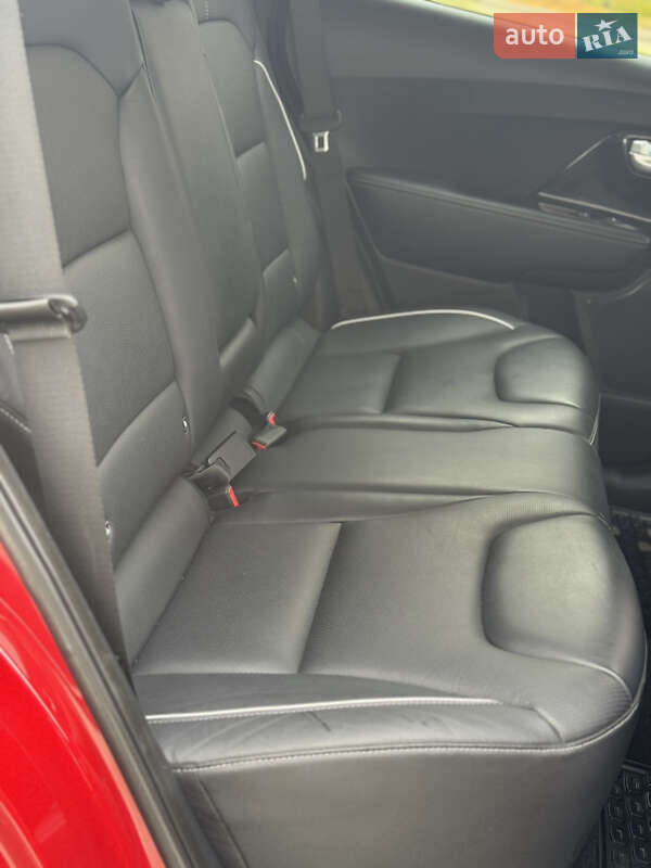 Внедорожник / Кроссовер Kia Niro 2019 в Ровно фото 44 Внедорожник / Кроссовер Kia Niro 2019 в Ровно