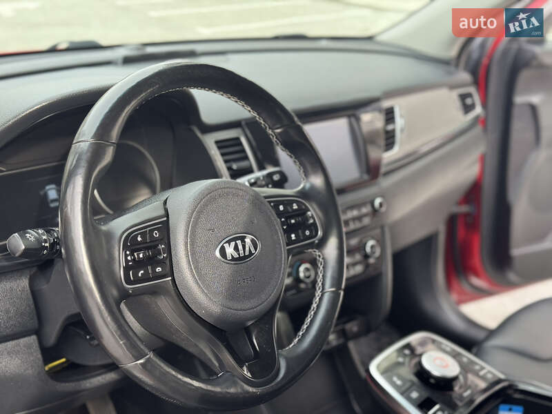 Внедорожник / Кроссовер Kia Niro 2019 в Ровно фото 51 Внедорожник / Кроссовер Kia Niro 2019 в Ровно