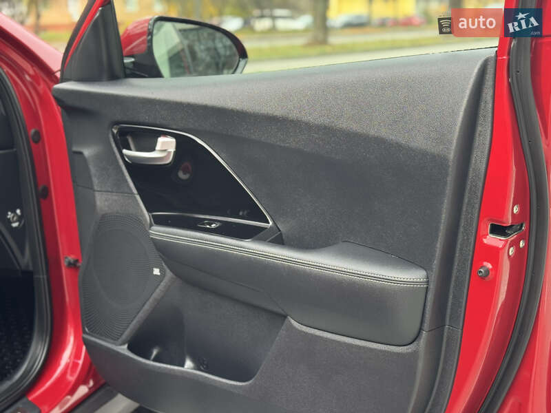 Внедорожник / Кроссовер Kia Niro 2019 в Ровно фото 53 Внедорожник / Кроссовер Kia Niro 2019 в Ровно