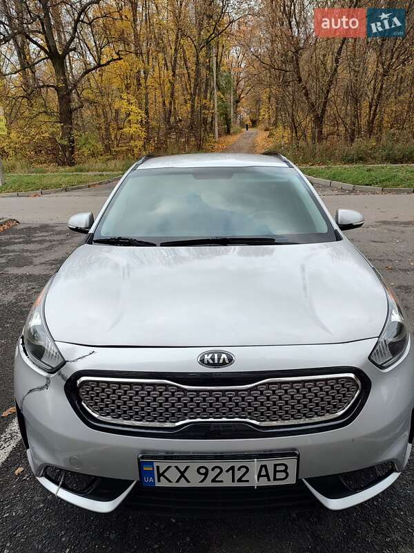 Позашляховик / Кросовер Kia Niro 2019 в Харкові