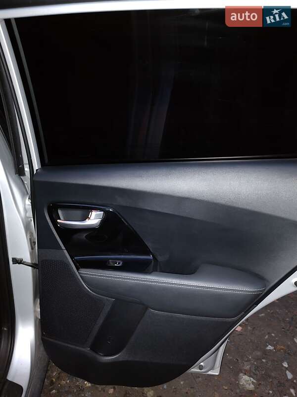 Позашляховик / Кросовер Kia Niro 2019 в Харкові