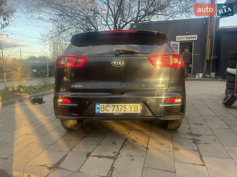 Внедорожник / Кроссовер Kia Niro 2019 в Львове