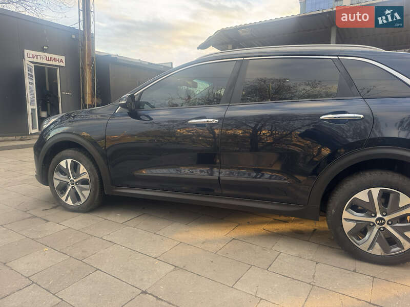 Внедорожник / Кроссовер Kia Niro 2019 в Львове