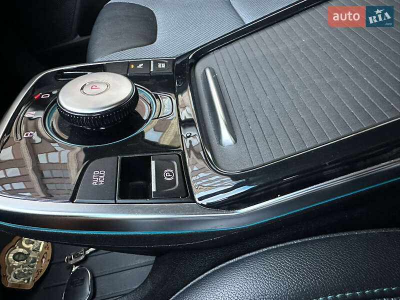 Внедорожник / Кроссовер Kia Niro 2020 в Тернополе