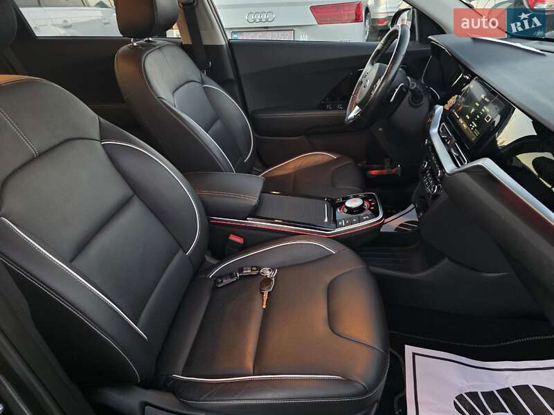 Внедорожник / Кроссовер Kia Niro 2020 в Тернополе