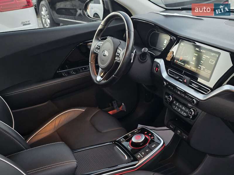 Внедорожник / Кроссовер Kia Niro 2020 в Тернополе