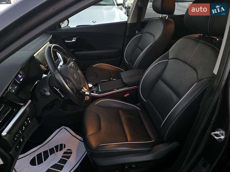 Внедорожник / Кроссовер Kia Niro 2020 в Тернополе