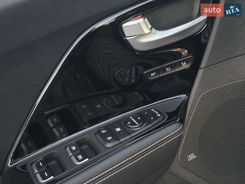 Внедорожник / Кроссовер Kia Niro 2020 в Тернополе