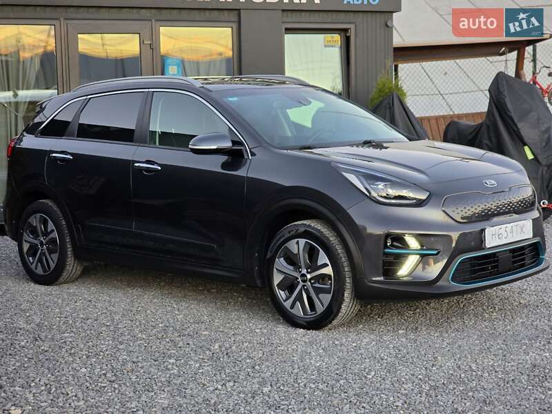 Внедорожник / Кроссовер Kia Niro 2020 в Тернополе