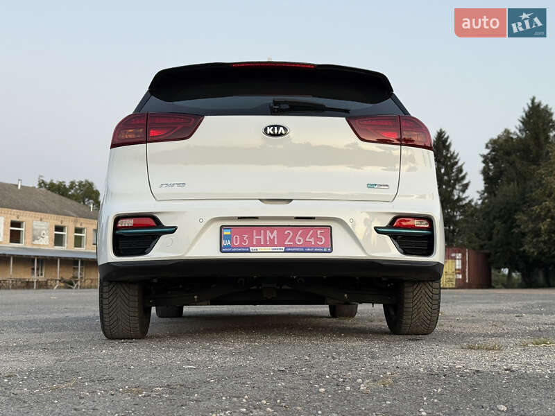 Внедорожник / Кроссовер Kia Niro 2020 в Новой Ушице