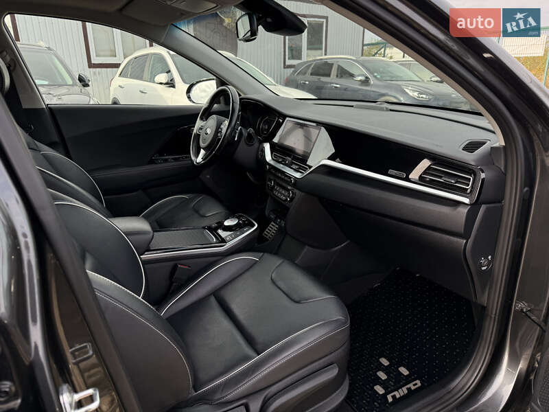 Внедорожник / Кроссовер Kia Niro 2021 в Львове