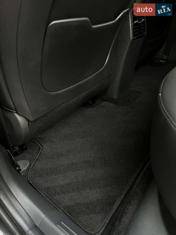 Внедорожник / Кроссовер Kia Niro 2023 в Черновцах фото 23 Внедорожник / Кроссовер Kia Niro 2023 в Черновцах