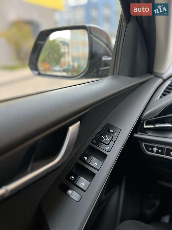 Внедорожник / Кроссовер Kia Niro 2023 в Черновцах фото 27 Внедорожник / Кроссовер Kia Niro 2023 в Черновцах