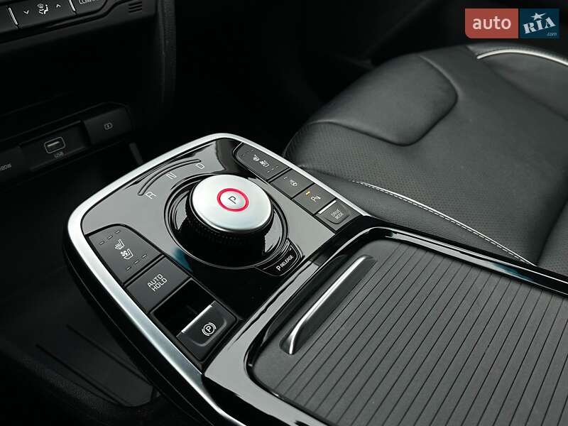 Внедорожник / Кроссовер Kia Niro 2020 в Львове фото 69 Внедорожник / Кроссовер Kia Niro 2020 в Львове