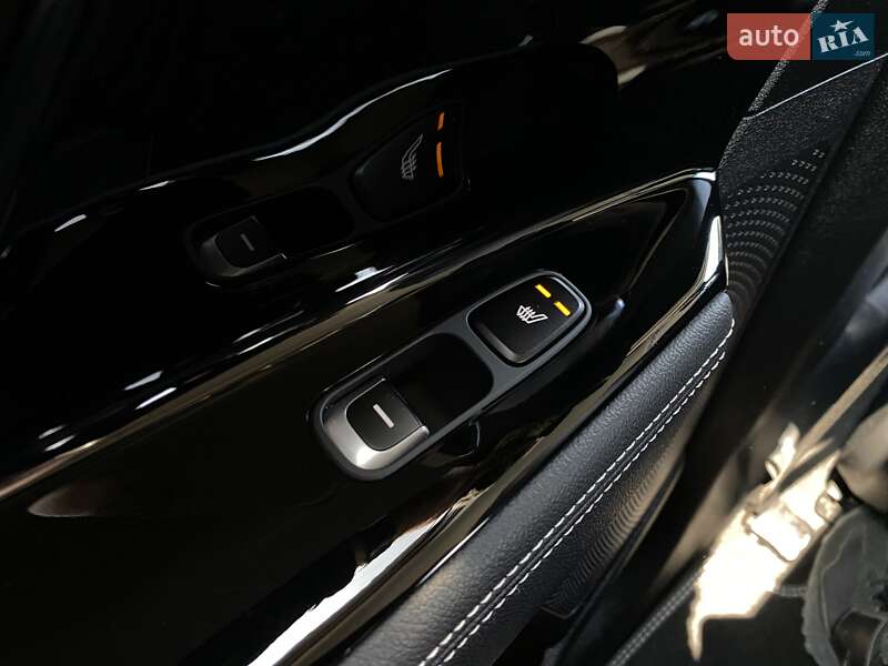 Внедорожник / Кроссовер Kia Niro 2020 в Львове фото 12 Внедорожник / Кроссовер Kia Niro 2020 в Львове