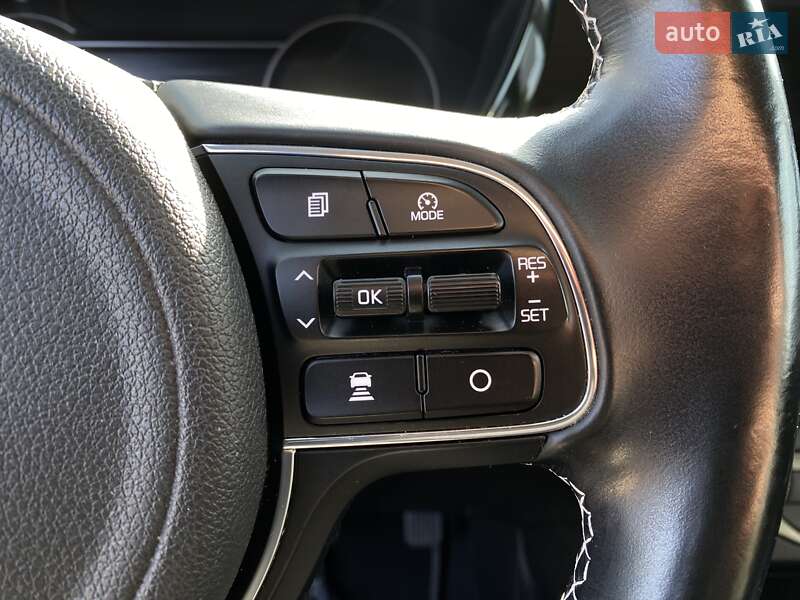 Внедорожник / Кроссовер Kia Niro 2020 в Львове фото 4 Внедорожник / Кроссовер Kia Niro 2020 в Львове