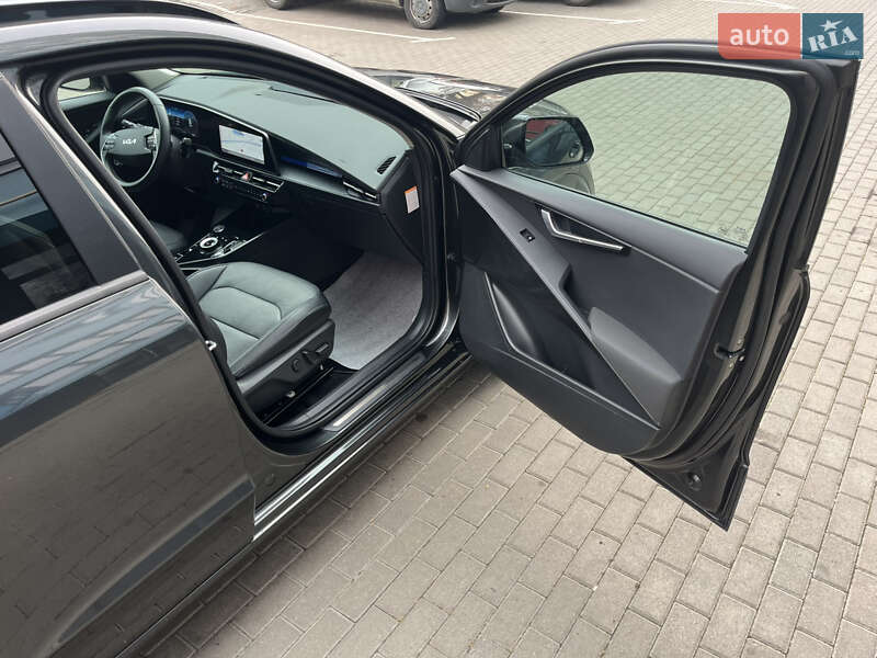 Внедорожник / Кроссовер Kia Niro 2023 в Ровно