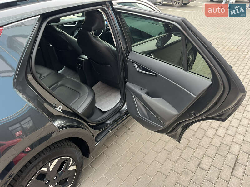 Внедорожник / Кроссовер Kia Niro 2023 в Ровно