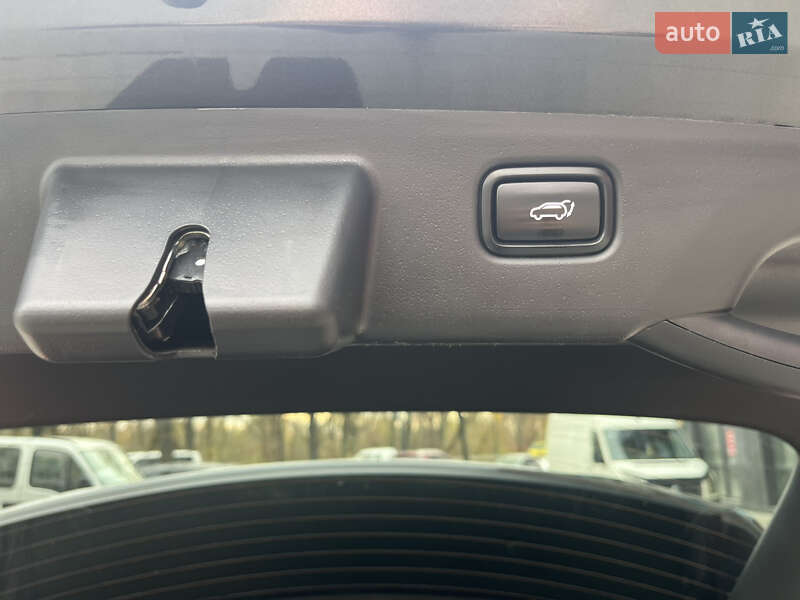 Внедорожник / Кроссовер Kia Niro 2023 в Ровно