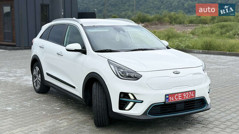 Внедорожник / Кроссовер Kia Niro 2021 в Хусте фото 5 Внедорожник / Кроссовер Kia Niro 2021 в Хусте