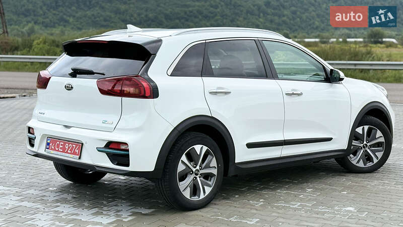 Внедорожник / Кроссовер Kia Niro 2021 в Хусте фото 9 Внедорожник / Кроссовер Kia Niro 2021 в Хусте